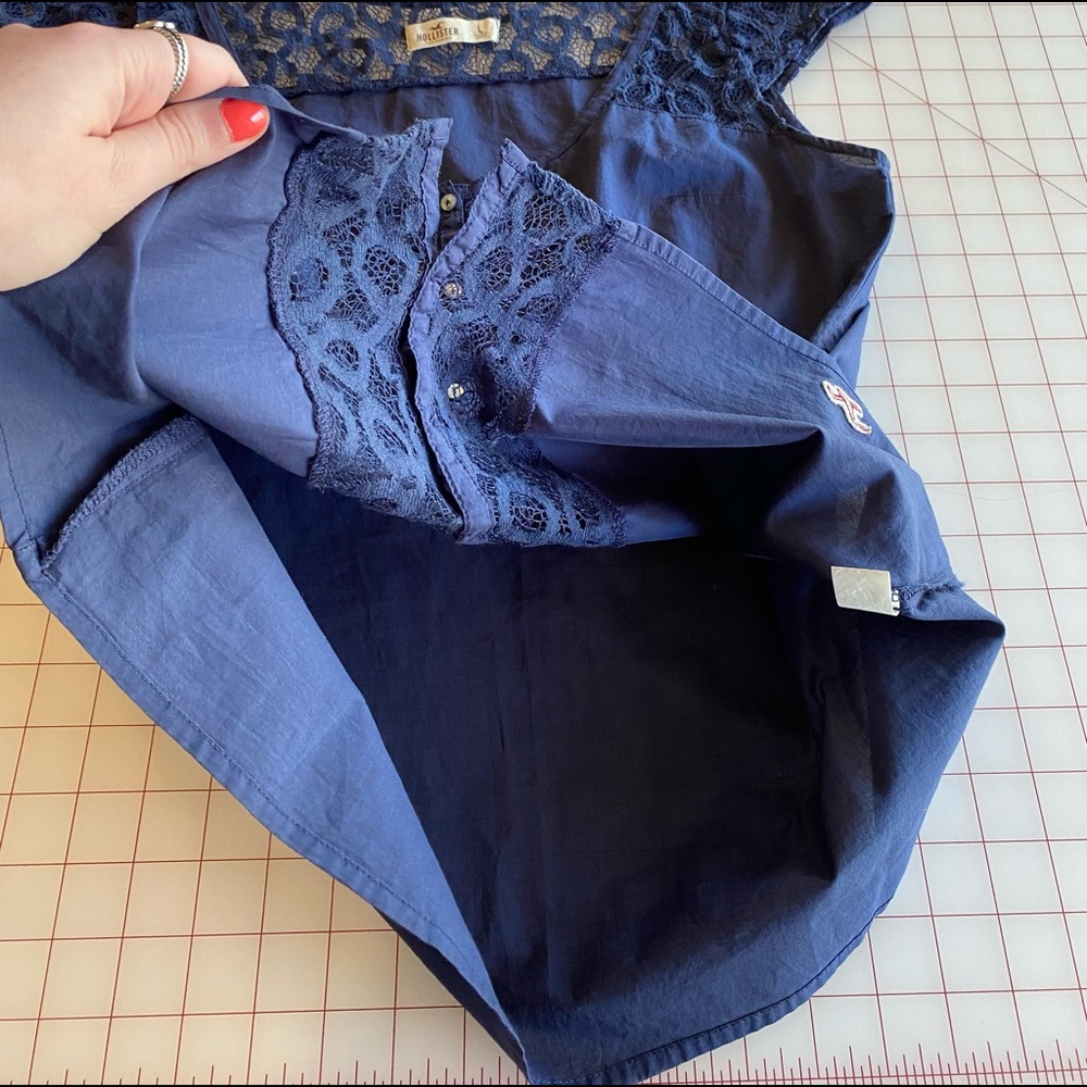 Hollister navy dark blue boho lace detail button down size large - Picture 3 of 16